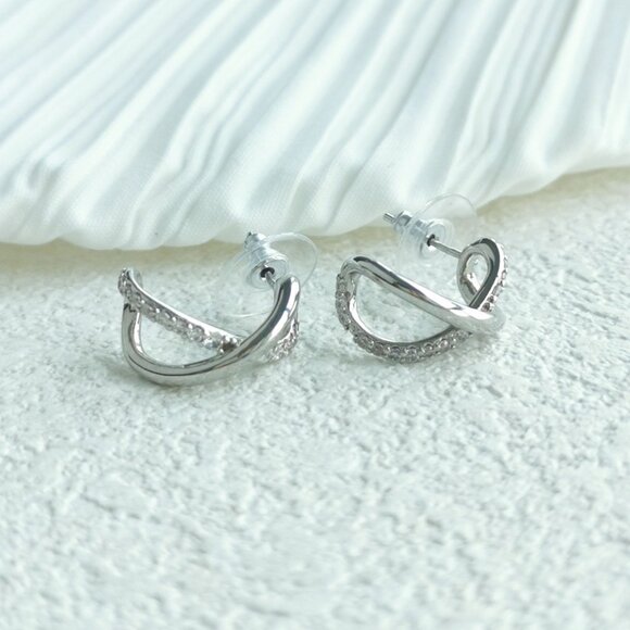 NEW Kendra Scott Silver White Crystal Annie Infinity Huggie Earrings - Picture 3 of 3